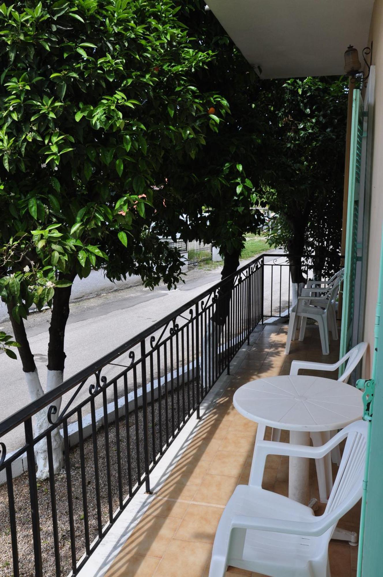 איפסוס Paraskevi Apartments מראה חיצוני תמונה
