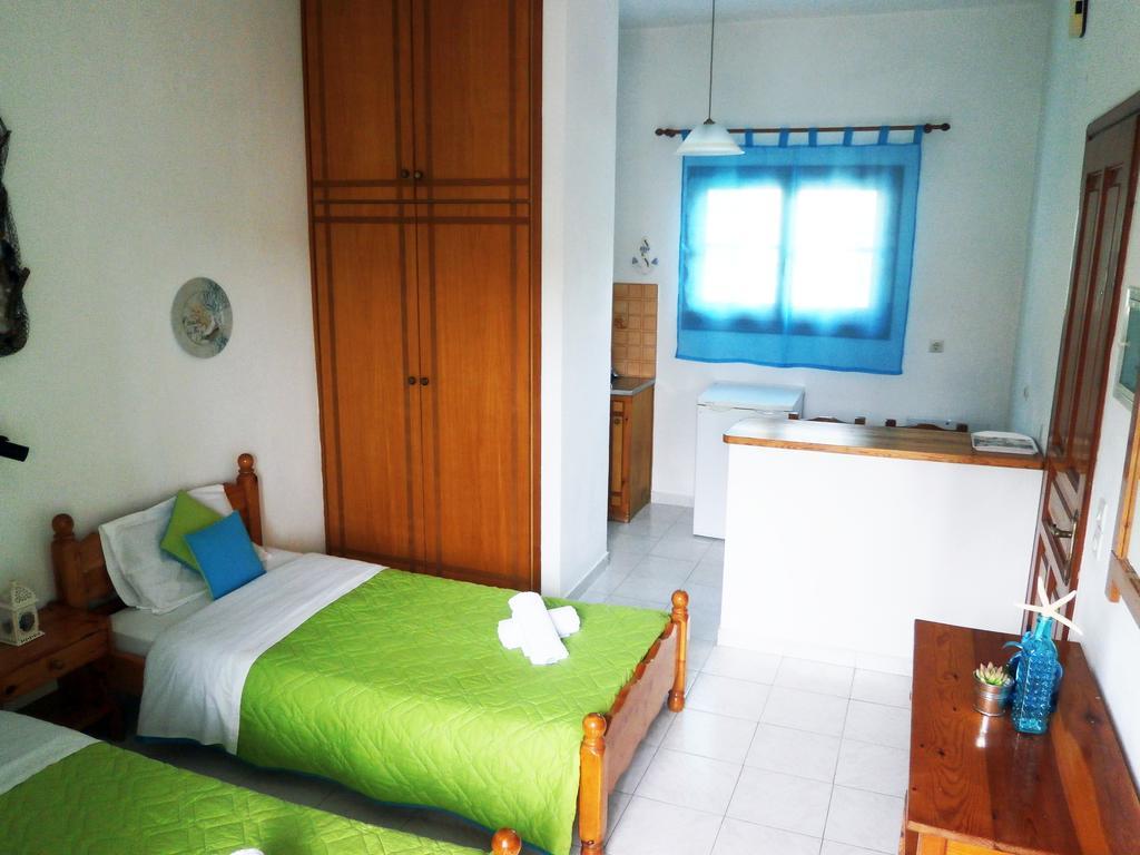 איפסוס Paraskevi Apartments חדר תמונה
