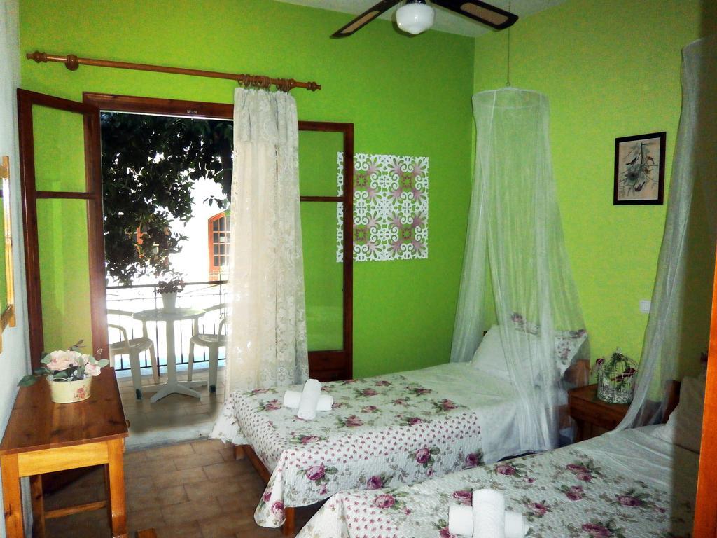 איפסוס Paraskevi Apartments חדר תמונה